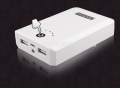 Универсальный внешний аккумулятор для iPod, iPhone, iPad, Samsung и HTC Yoobao SWAROVSKI Magic Box Power Bank 10400 mAh, цвет белый (YB-645D)
