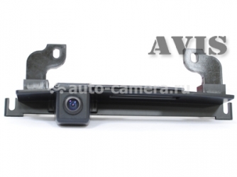 CCD штатная камера заднего вида AVIS AVS321CPR для NISSAN TIIDA HATCHBACK (#066),  с ручкой багажника