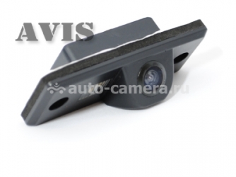 CMOS штатная камера заднего вида AVIS AVS312CPR для VOLKSWAGEN TOUAREG I (2003-2010) / TIGUAN (#105)